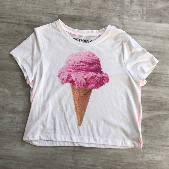Bethany Mota Tops - 🍦 Bethany Mota Ice Cream Crop Top Size M